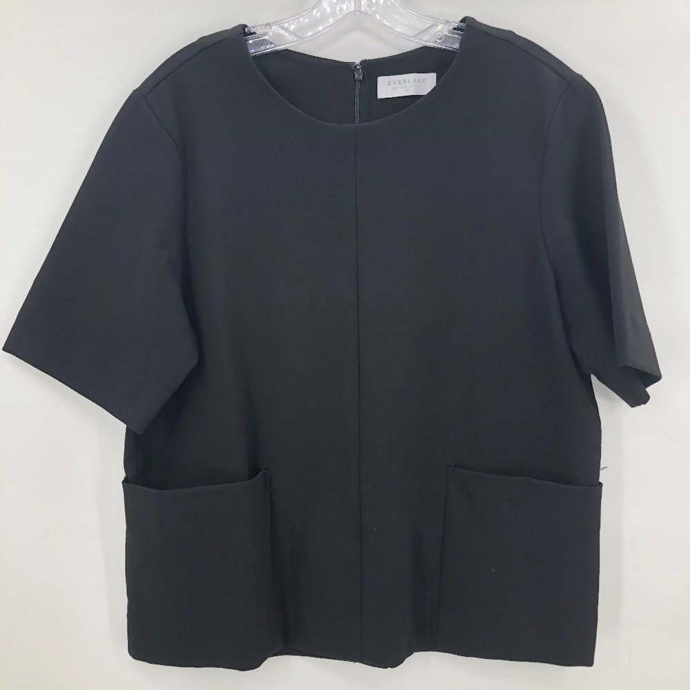 Like New Everlane black s/s top